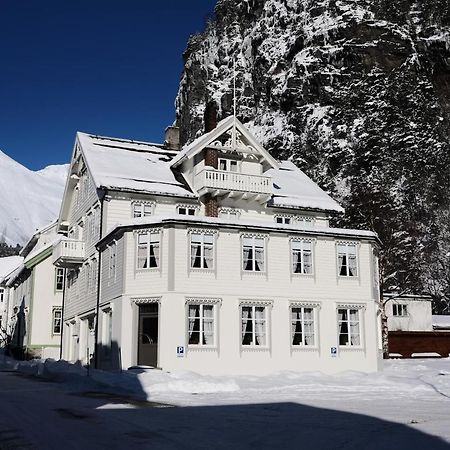 Sylte Hotell, 발달 외부 사진